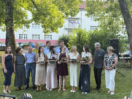 podelitev maturitetnih spričeval Gimnazija Ravne (2)